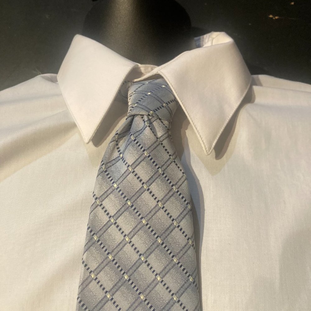 Hugo Boss Mens Silk Necktie Silver Blue Checks Tie Italy